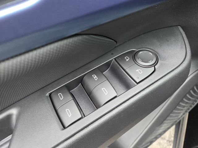 New 2026 Chevrolet Equinox EV LT w/ Convenience Package II image 9