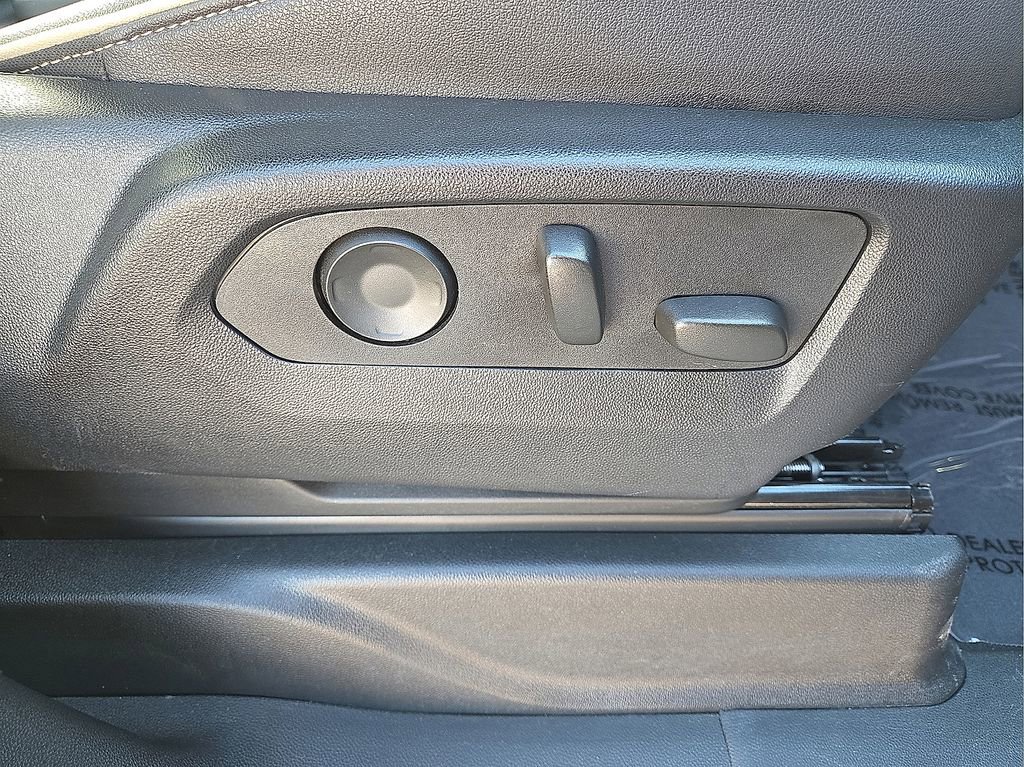 Used 2024 Chevrolet Tahoe Premier image 13