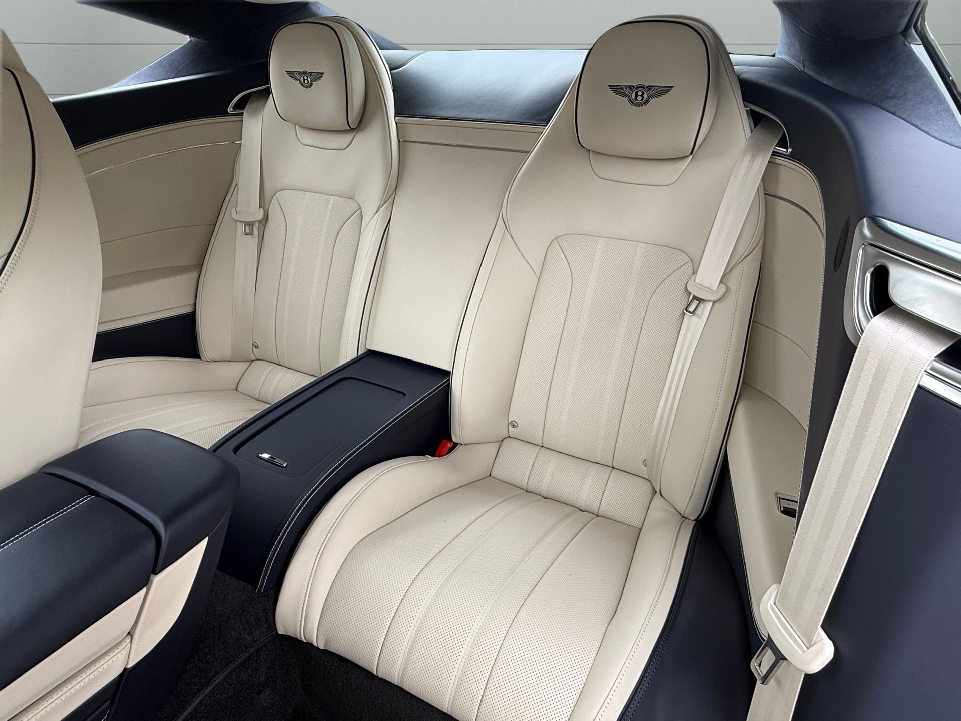 New 2026 Bentley Continental GT AWD/4WD image 43