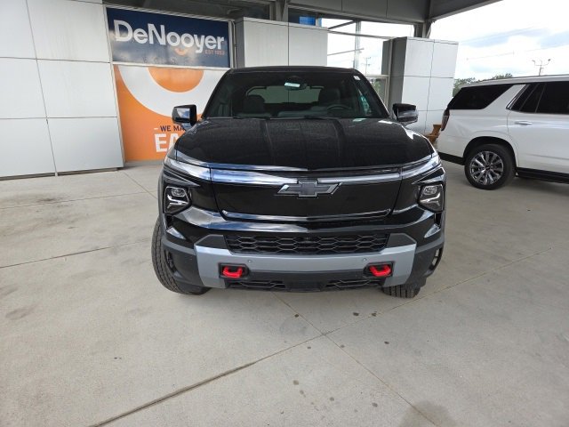 New 2026 Chevrolet Silverado EV Trail Boss image 2