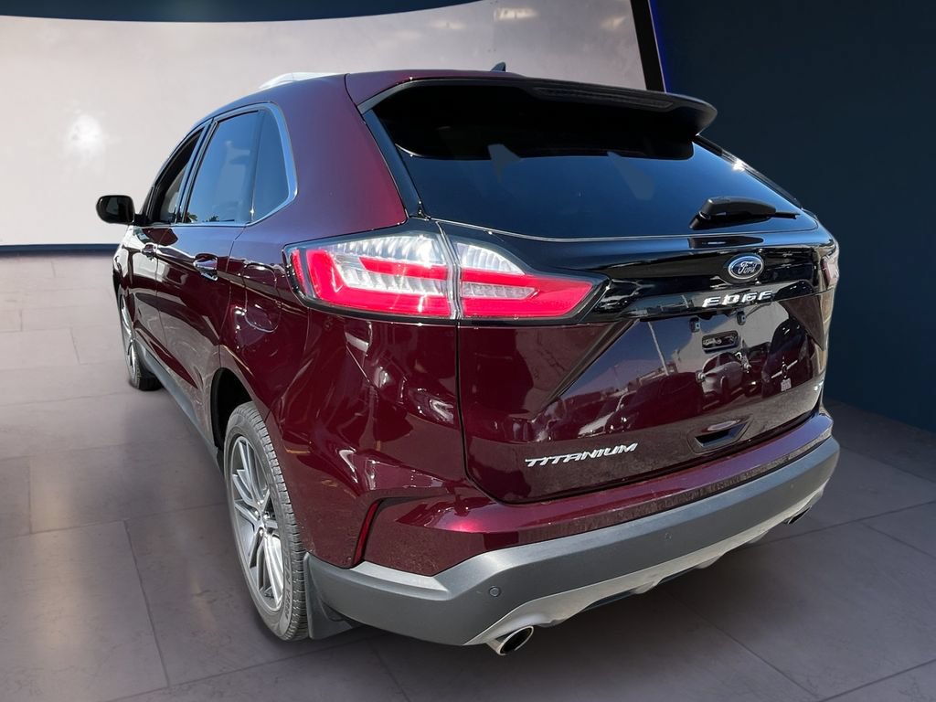 Used 2021 Ford Edge Titanium AWD/4WD image 3