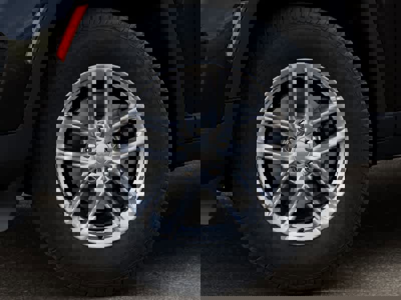 New 2025 Jeep Grand Cherokee Laredo w/ Luxury Tech Group I image 8