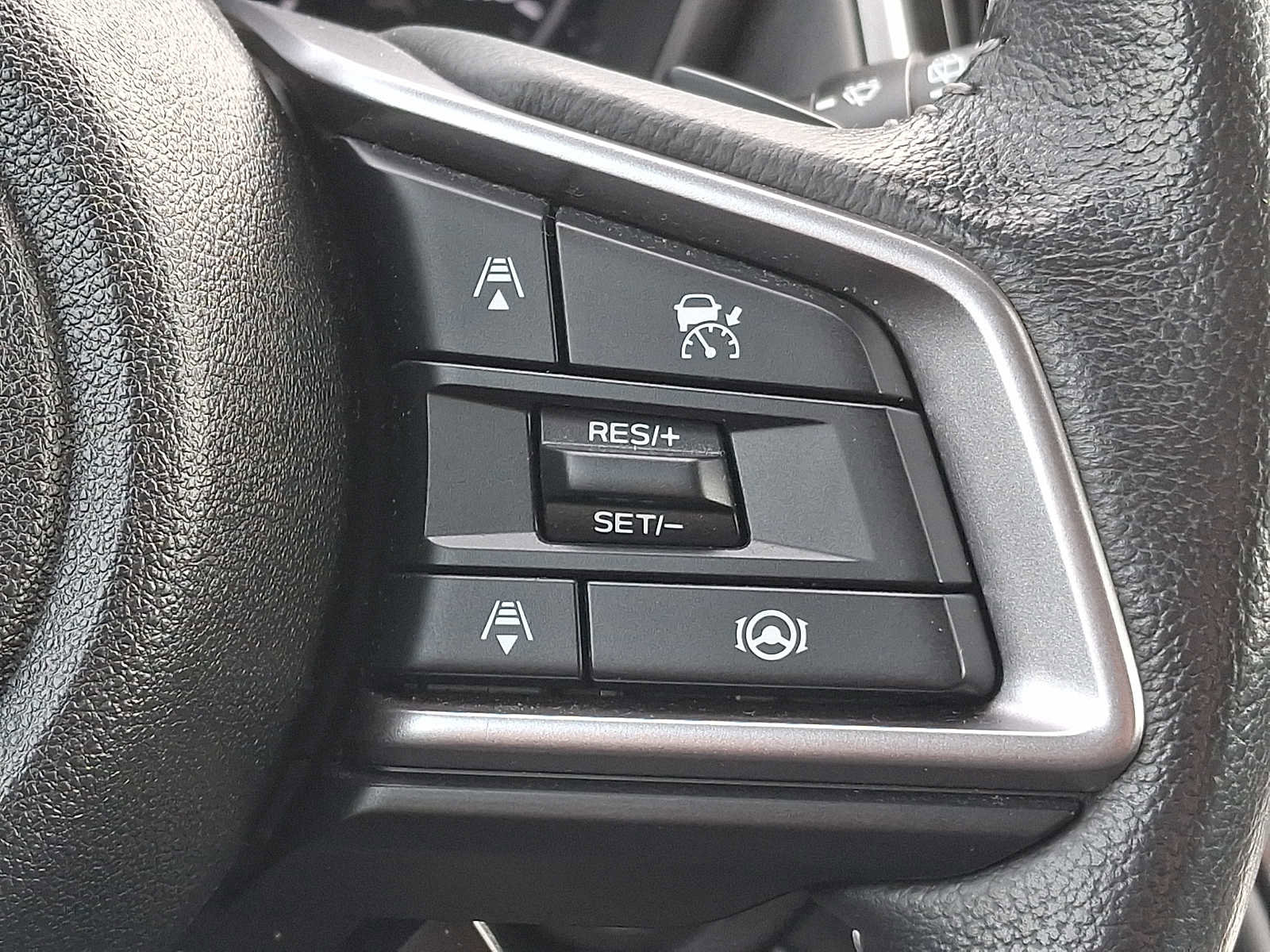 Used 2023 Subaru Outback Limited AWD/4WD image 19