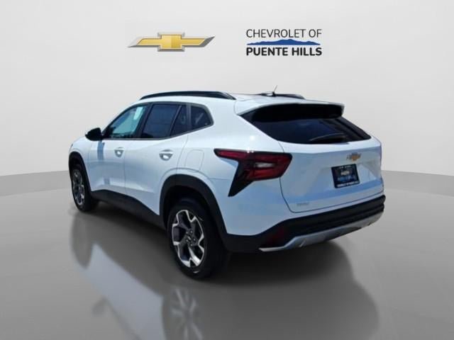 New 2026 Chevrolet Trax LT w/ Sunroof Package FWD image 6