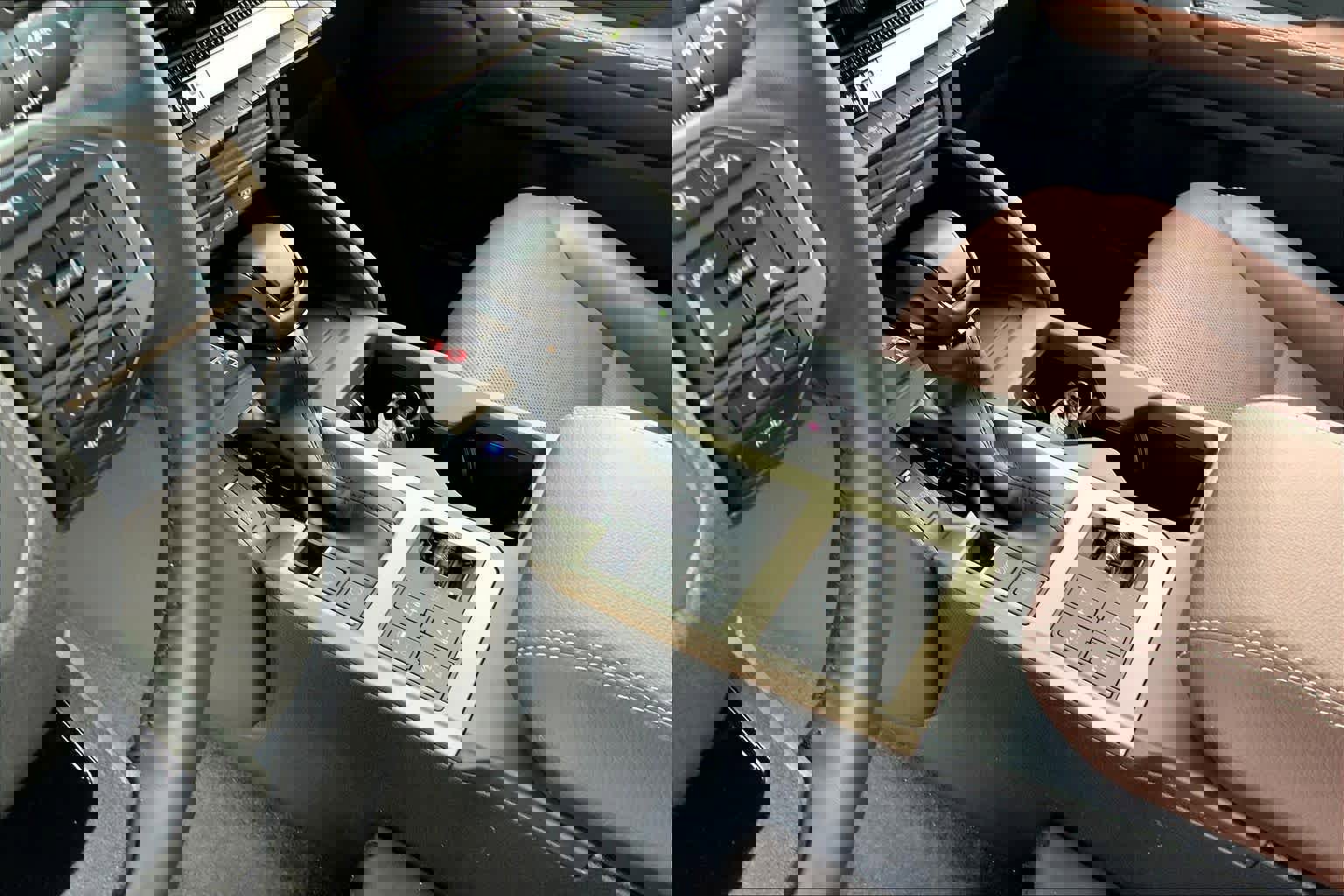 Used 2025 Toyota Land Cruiser w/ Premium Package image 17