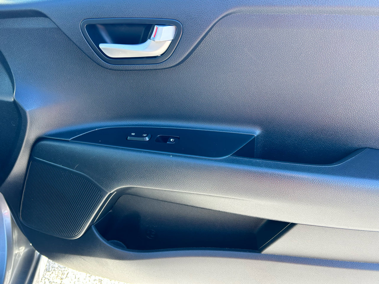 Used 2022 Kia Rio S image 11