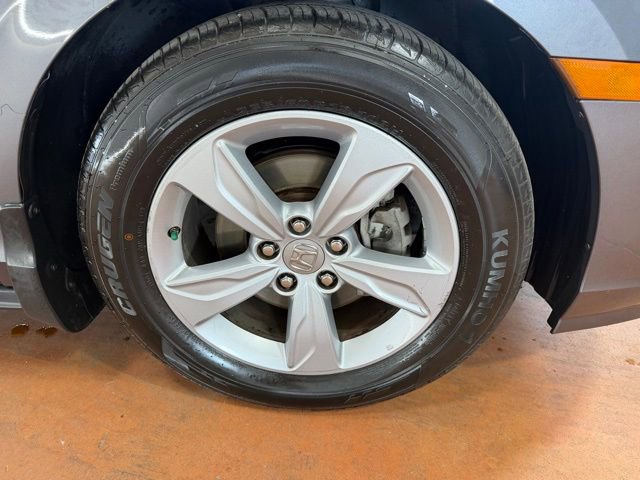 Used 2019 Honda Odyssey EX image 8
