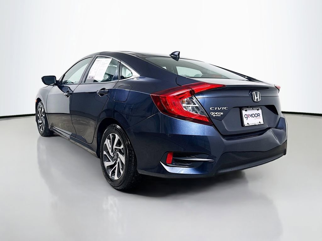 Used 2018 Honda Civic EX image 5