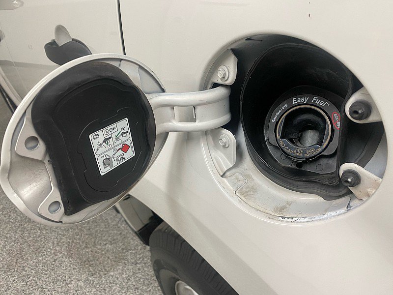 Used 2012 Ford Escape XLS image 26