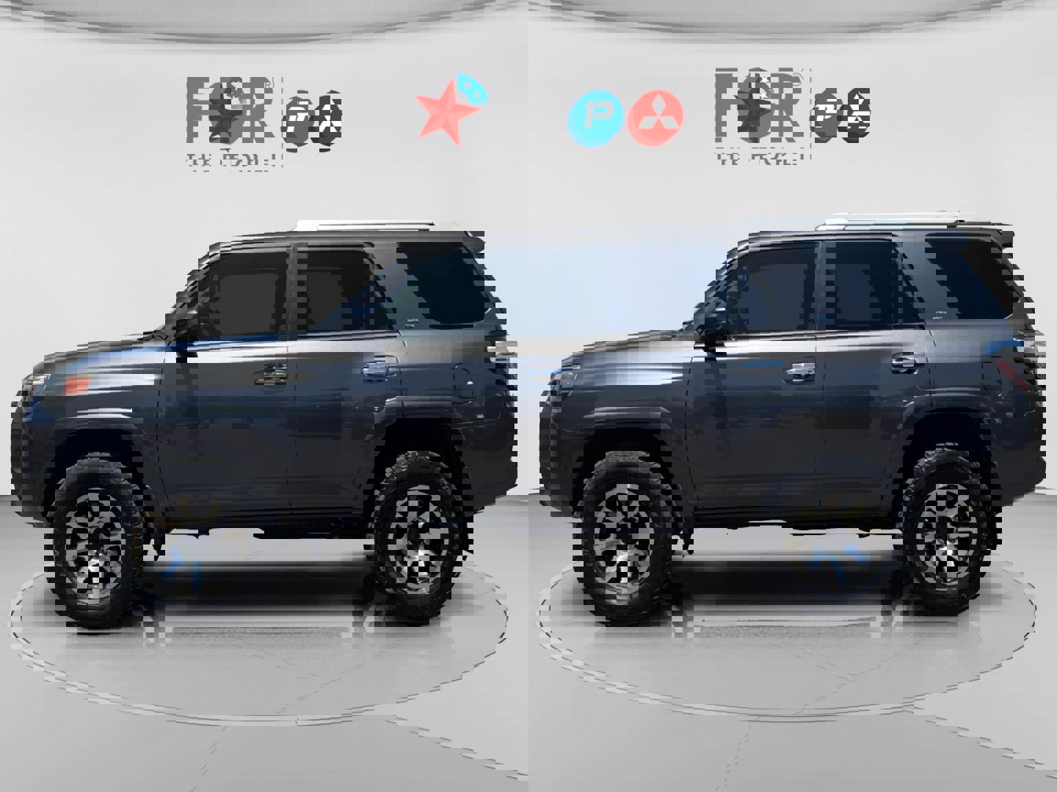 Used 2016 Toyota 4Runner SR5 AWD/4WD image 2