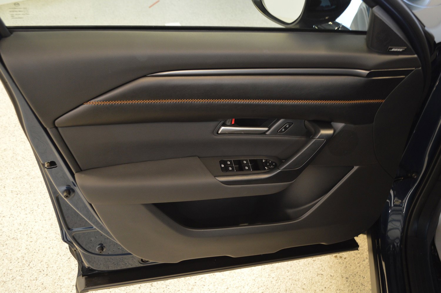 Used 2025 MAZDA CX-50 AWD 2.5 Hybrid w/ Weather Package image 14