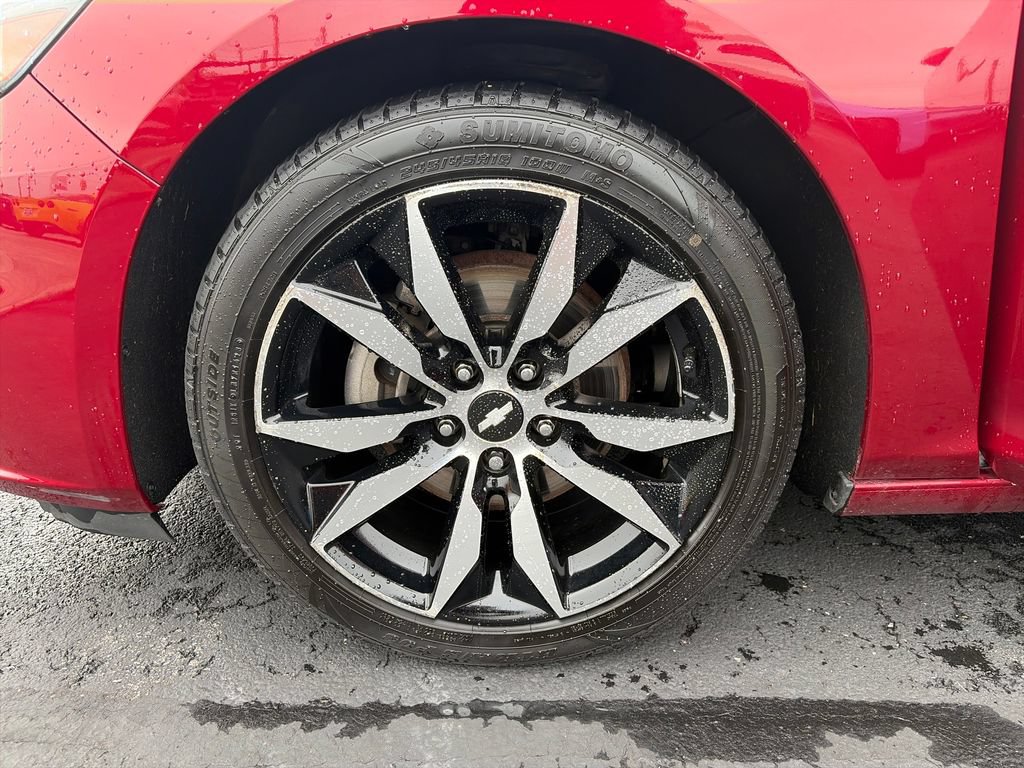Used 2018 Chevrolet Malibu LT FWD image 24