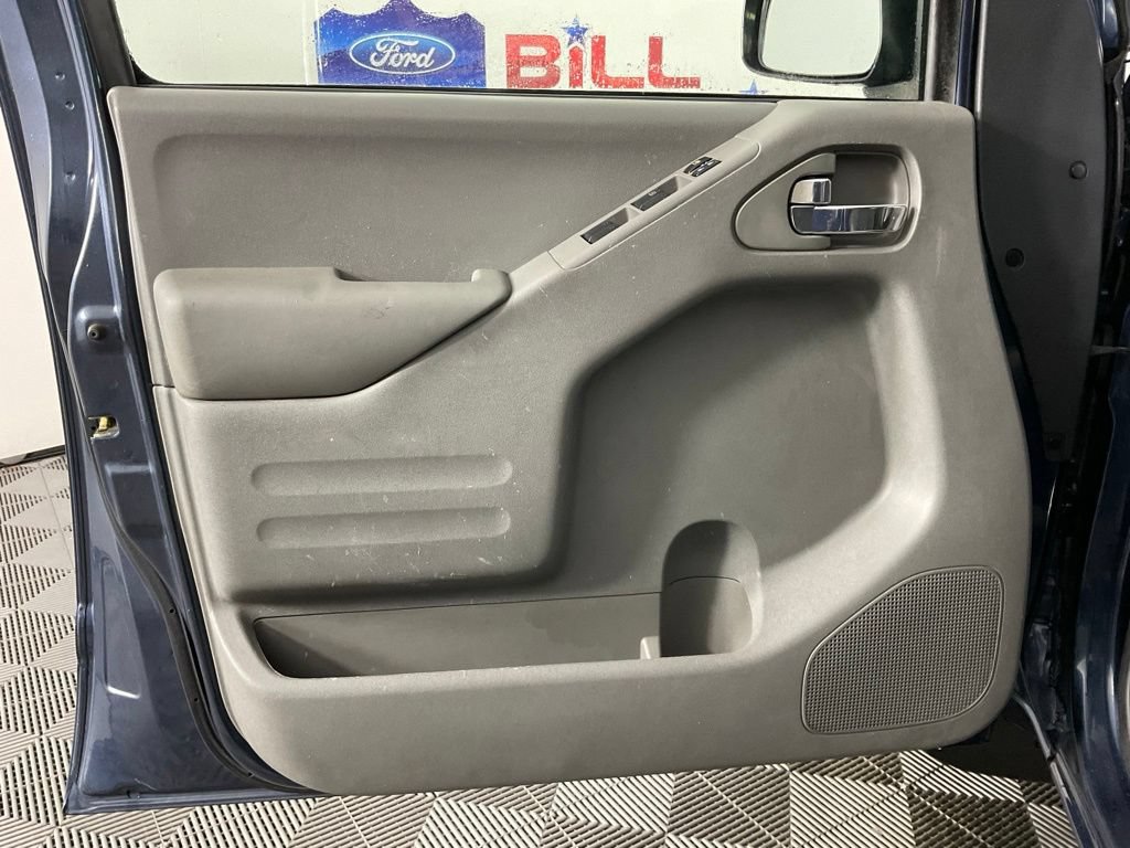 Used 2019 Nissan Frontier SV AWD/4WD image 12