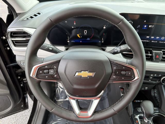 New 2026 Chevrolet TrailBlazer LT w/ Convenience Package FWD image 29