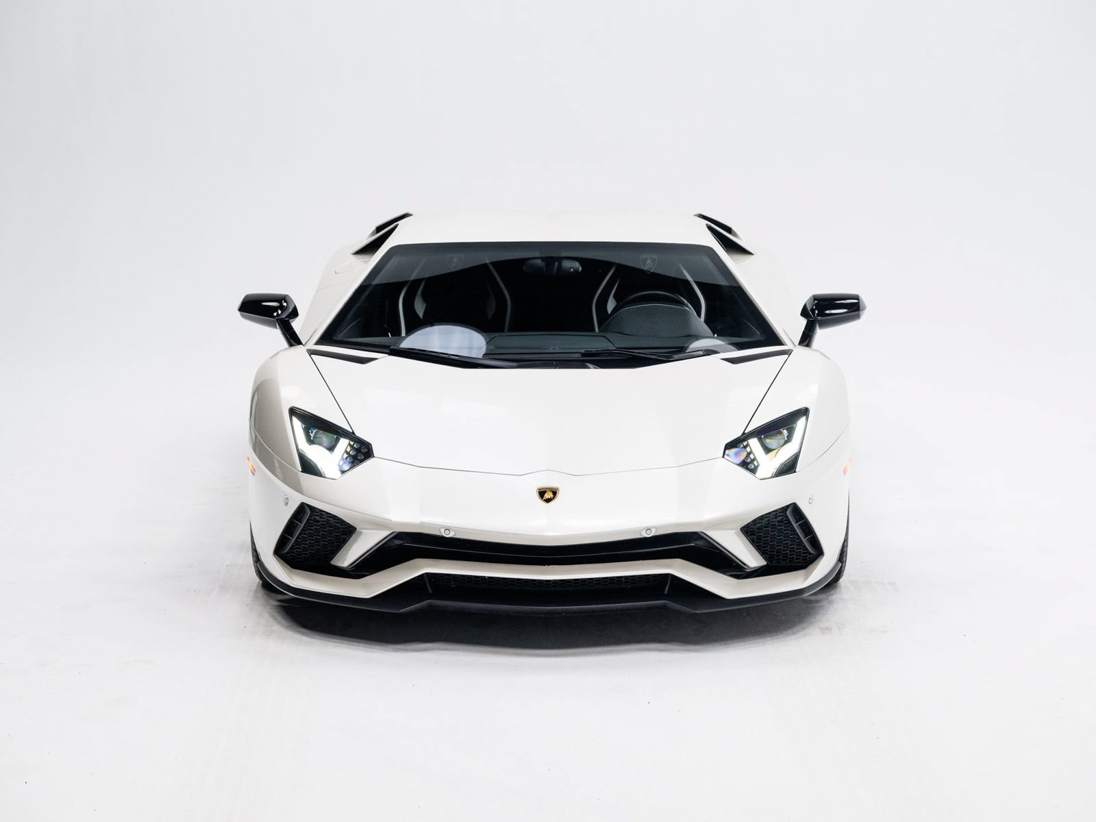 Used 2018 Lamborghini Aventador S AWD/4WD image 9