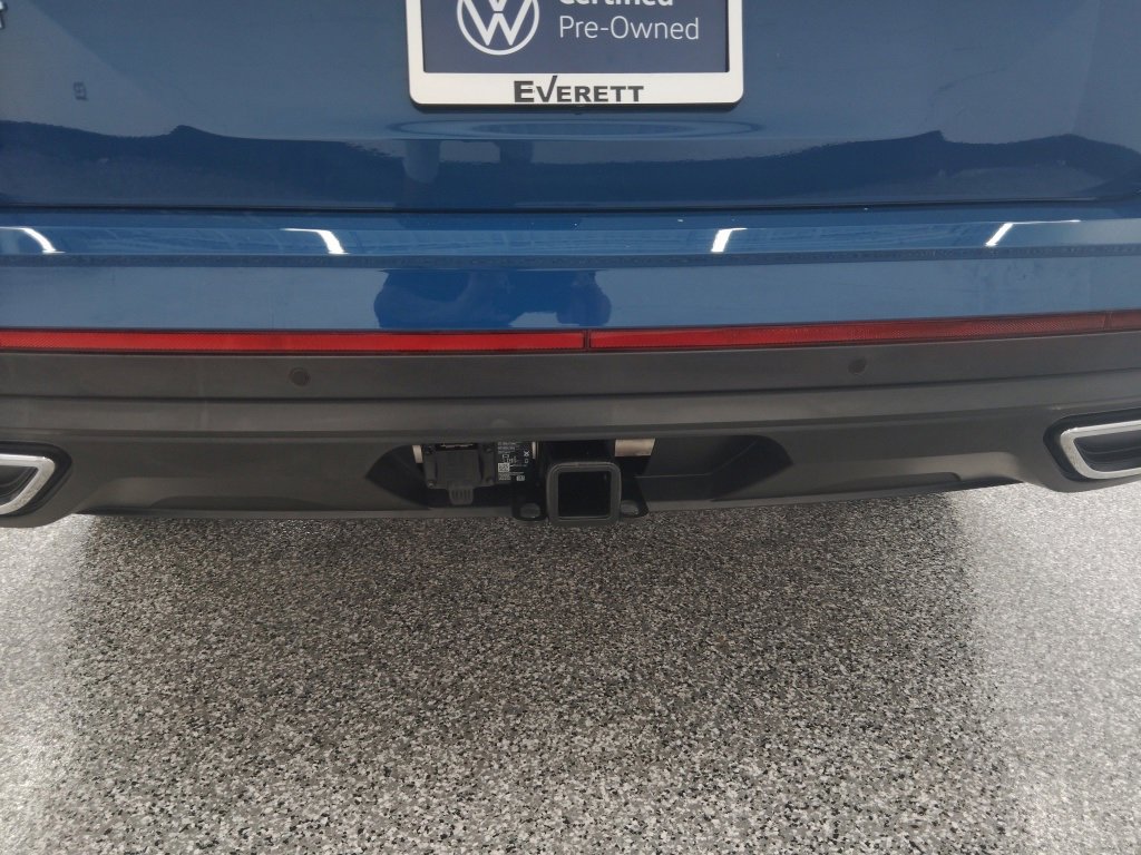 Certified 2025 Volkswagen Atlas SE image 6