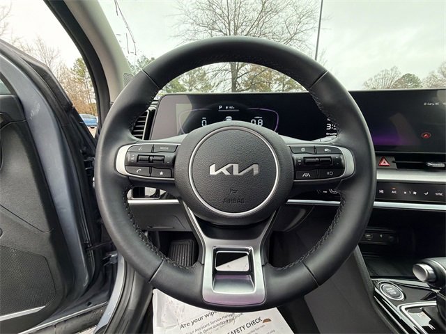 Used 2024 Kia Sportage EX image 14