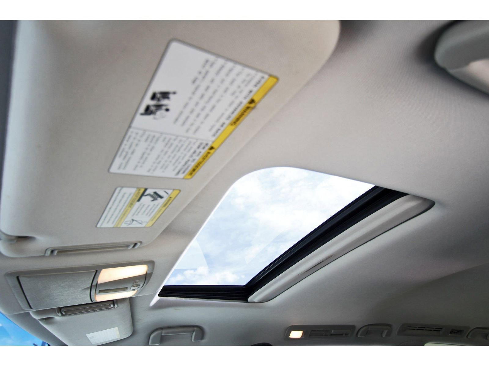 Used 2017 Nissan Armada SL w/ Moonroof Package image 32