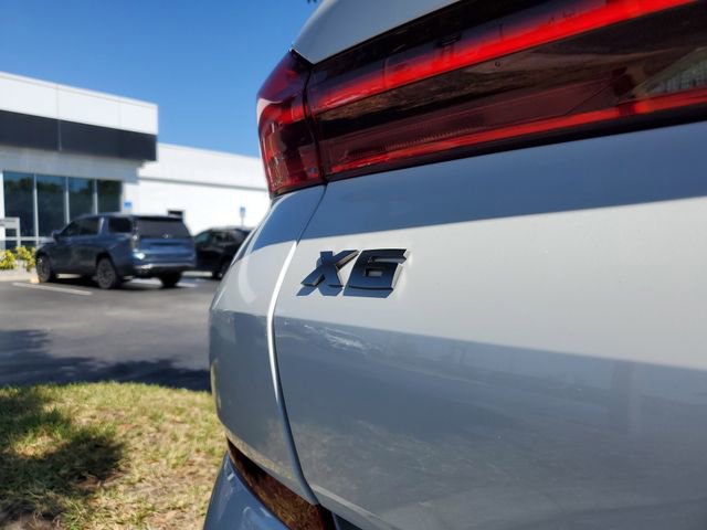 Used 2021 BMW X6 M50i w/ Executive Package AWD/4WD image 7