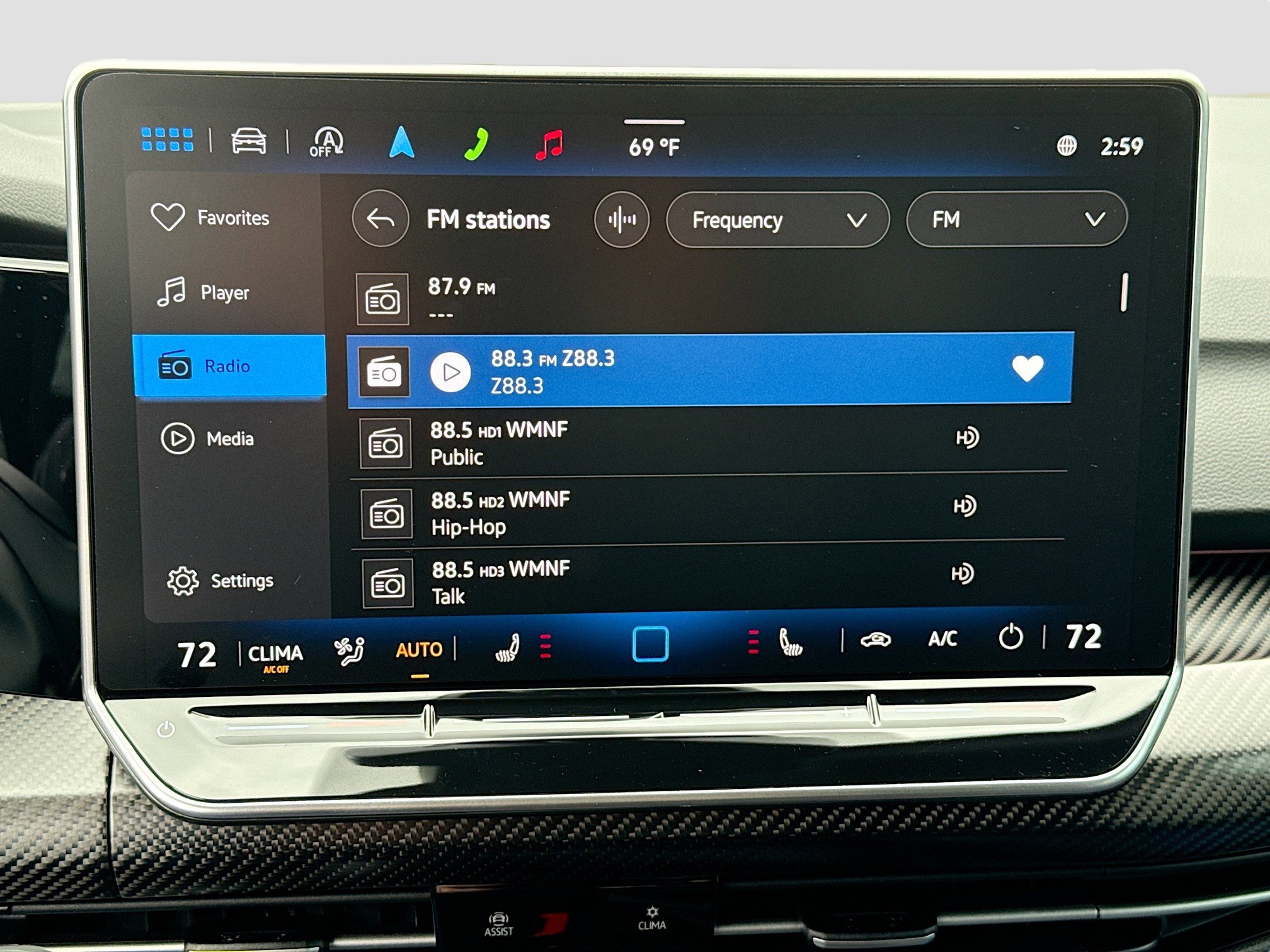 Used 2025 Volkswagen Golf R Black Edition w/ Euro Stye Package image 30