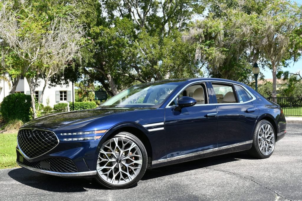 Used 2023 Genesis G90 3.5T AWD/4WD image 20