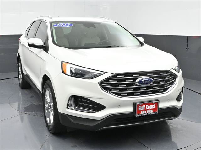 Certified 2024 Ford Edge Titanium AWD/4WD image 3