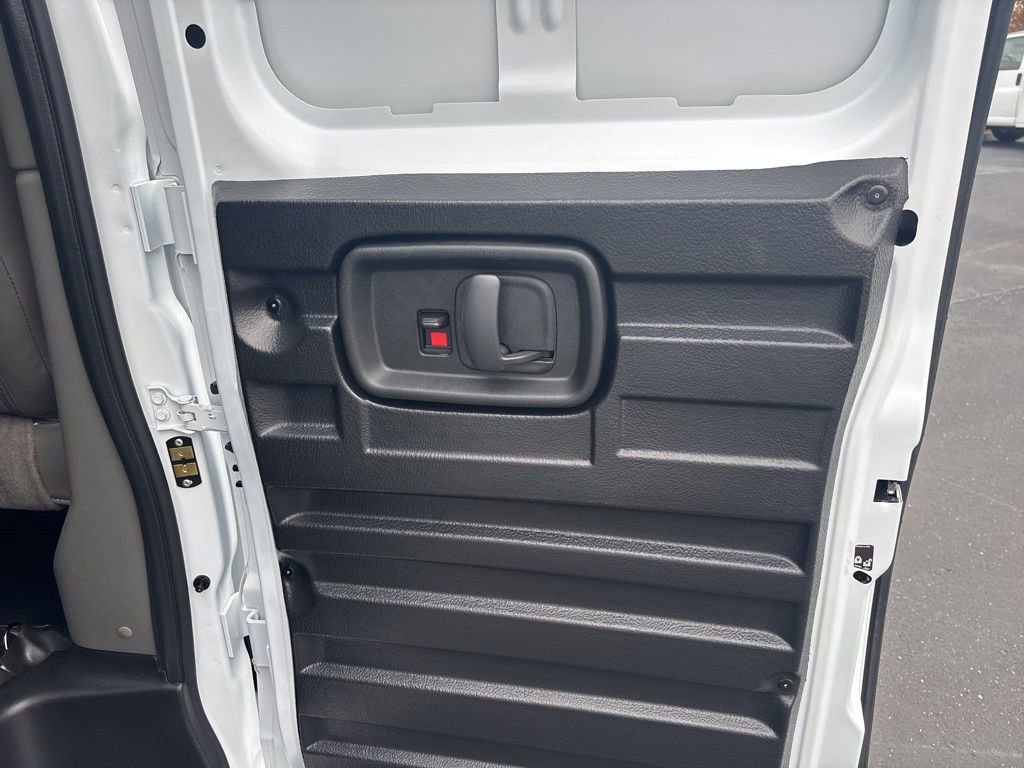 New 2025 Chevrolet Express 2500 w/ Driver Convenience Package image 33