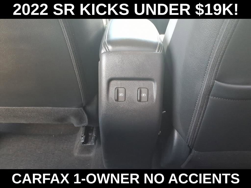 Used 2022 Nissan Kicks SR w/ Premium Package image 27