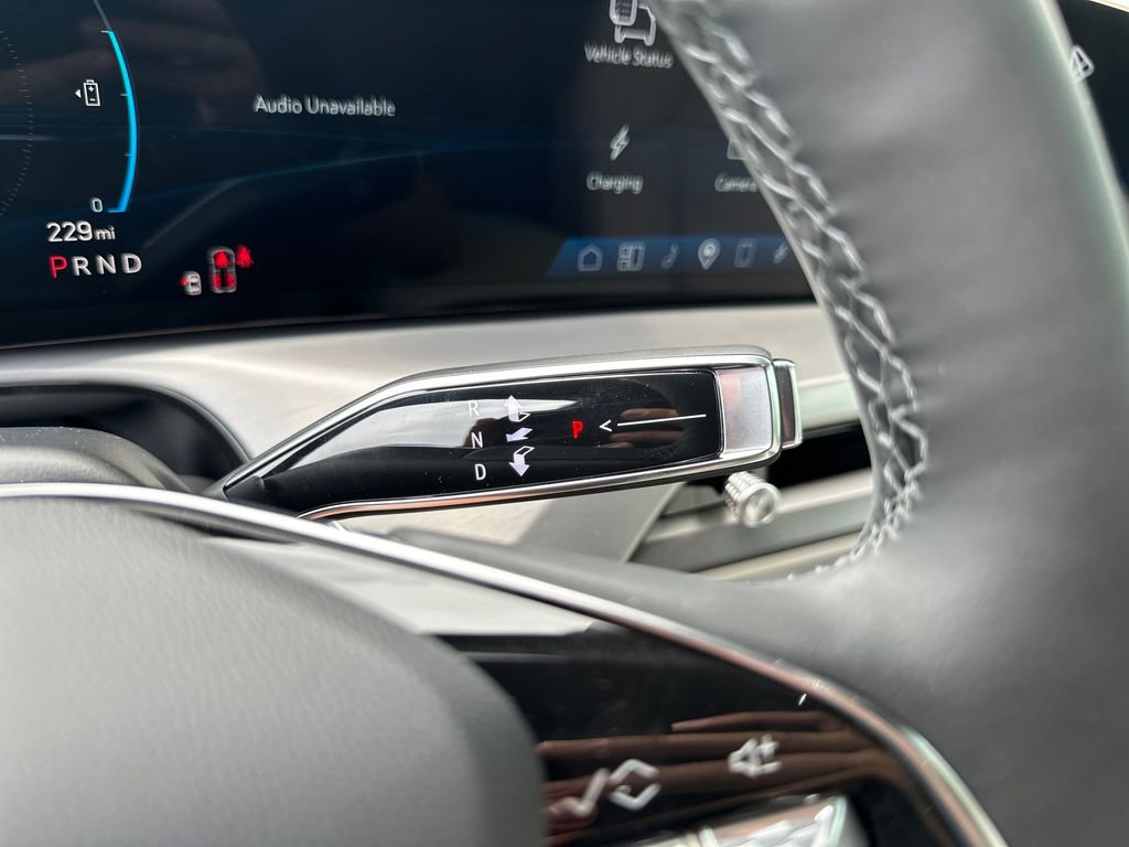 New 2026 Cadillac Vistiq Premium Luxury AWD/4WD image 28