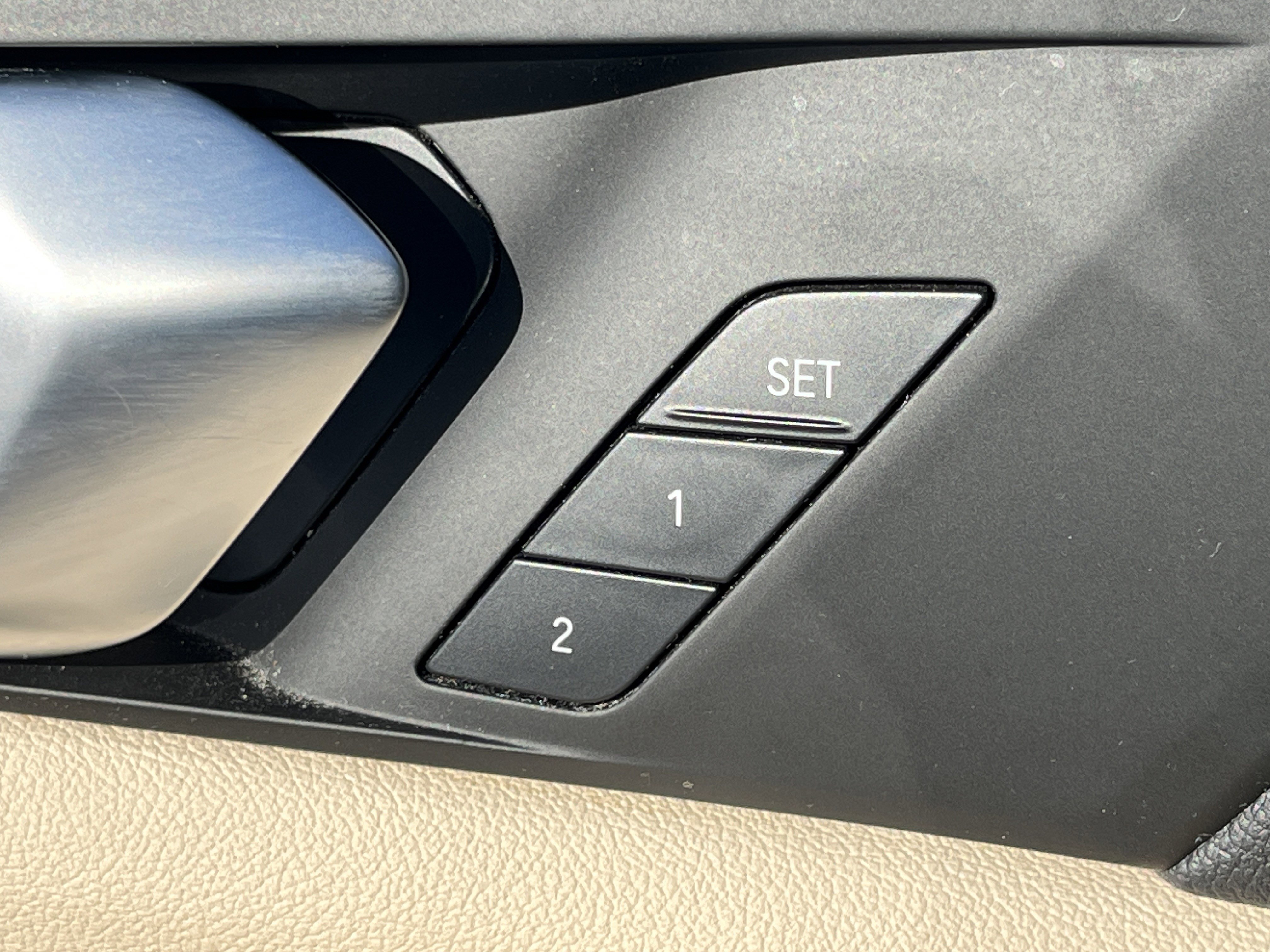 Used 2021 BMW X5 sDrive40i w/ Convenience Package image 16