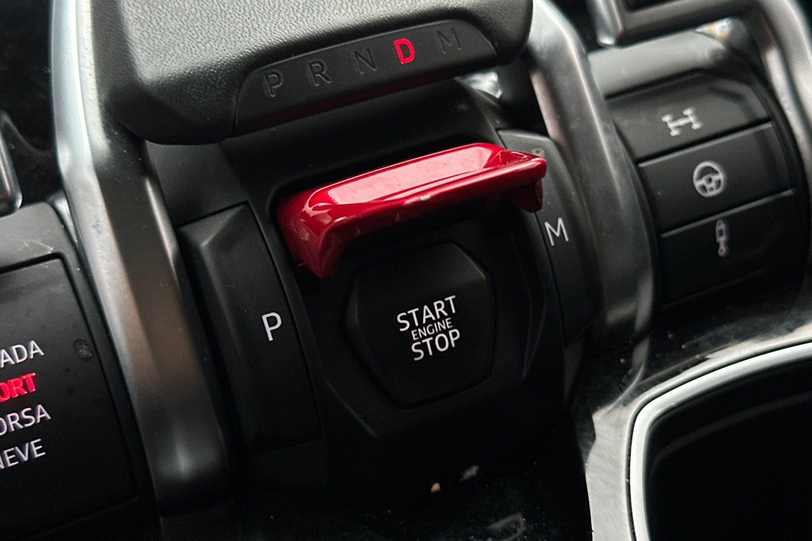 Used 2022 Lamborghini Urus image 21