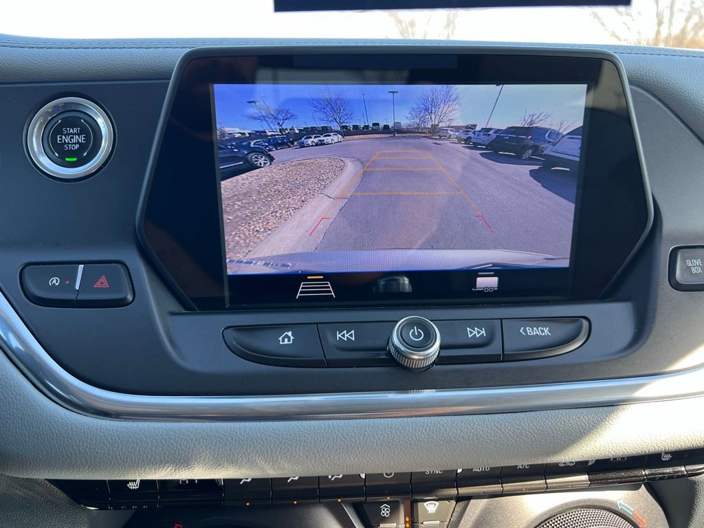 Used 2020 Chevrolet Blazer LT image 33