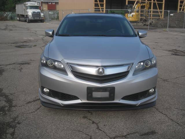 Used 2014 Acura ILX w/ Premium Package FWD image 2