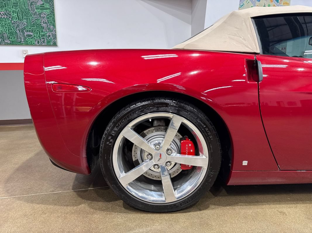 Used 2008 Chevrolet Corvette Convertible w/ Preferred Equipment Group RWD image 45