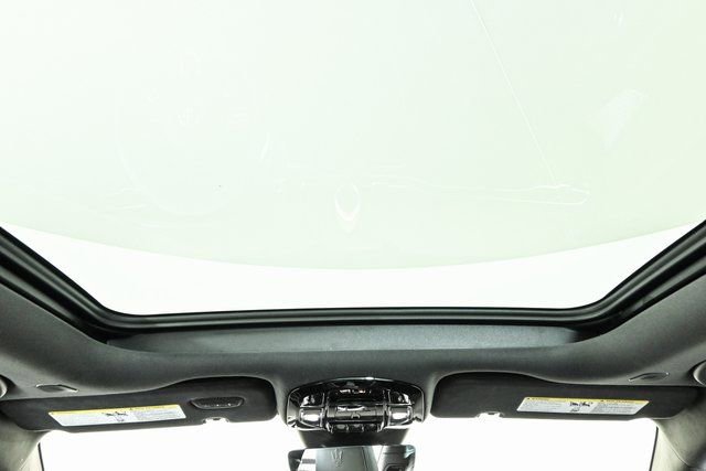 New 2025 Maserati Grecale Folgore AWD/4WD image 24