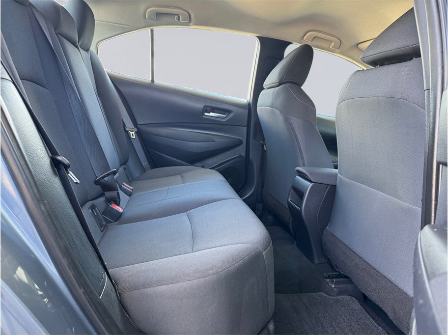 Used 2021 Toyota Corolla LE FWD image 24