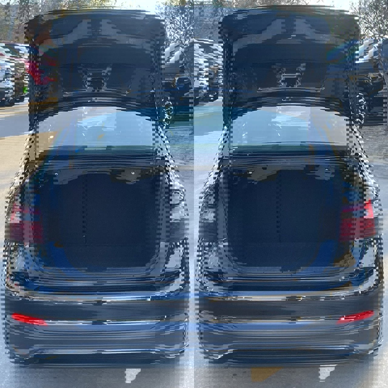 Used 2024 Volkswagen Jetta S image 24