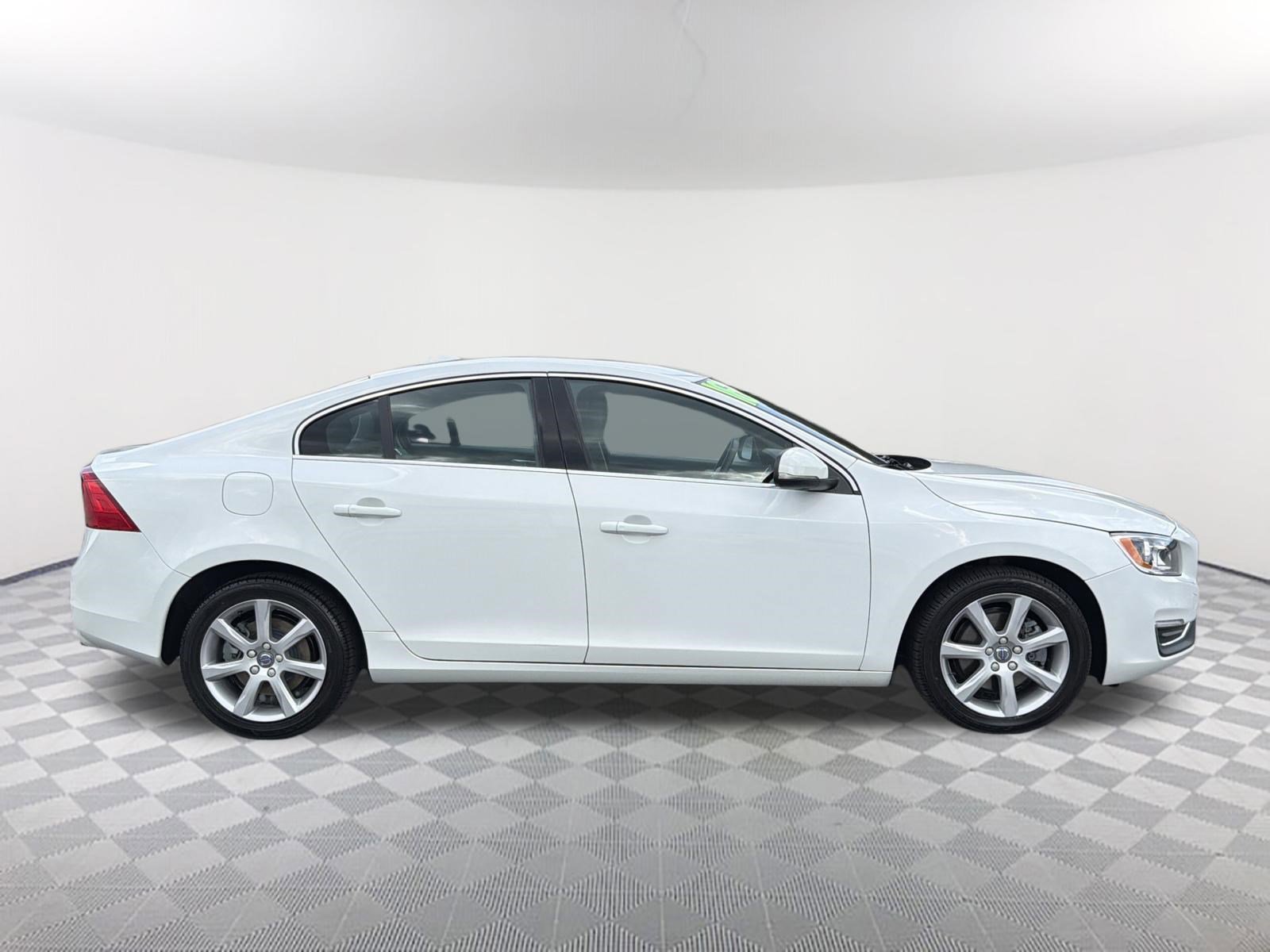 Used 2016 Volvo S60 T5 Premier FWD image 17