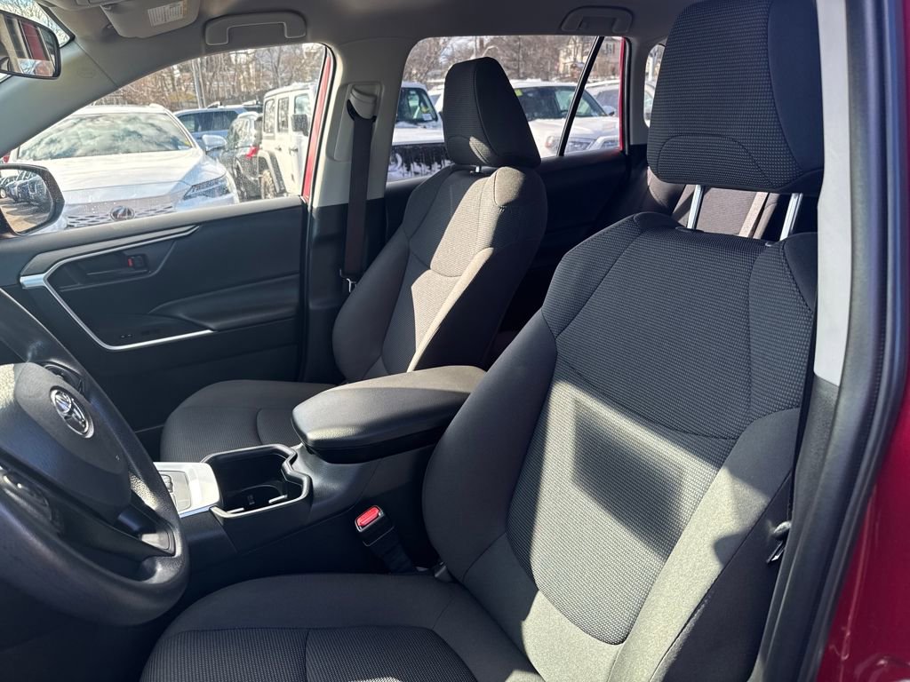 Used 2023 Toyota RAV4 LE image 14