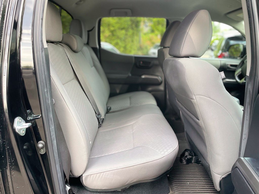 Used 2023 Toyota Tacoma SR5 AWD/4WD image 15