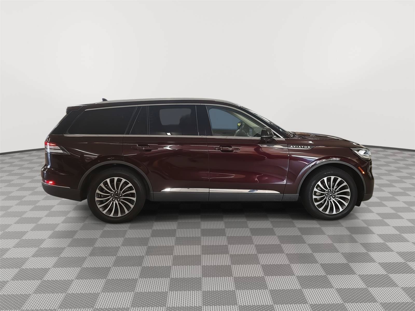 Used 2021 Lincoln Aviator Reserve w/ Elements Package Plus AWD/4WD image 35