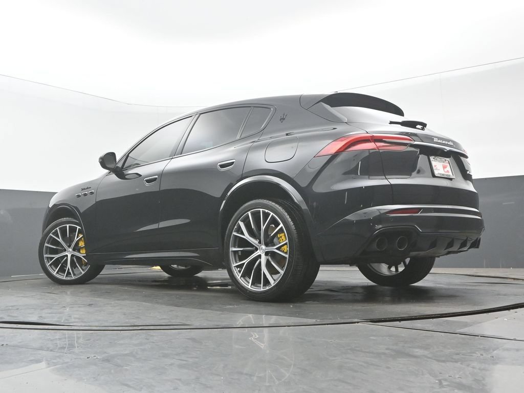 Used 2023 Maserati Grecale Modena AWD/4WD image 30