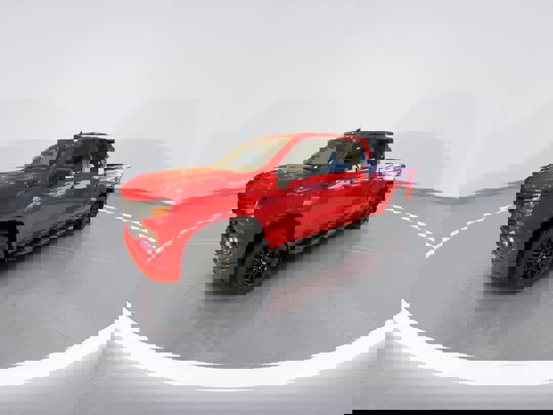 Used 2023 Chevrolet Silverado 1500 Custom w/ LPO, Dark Essentials Package image 4