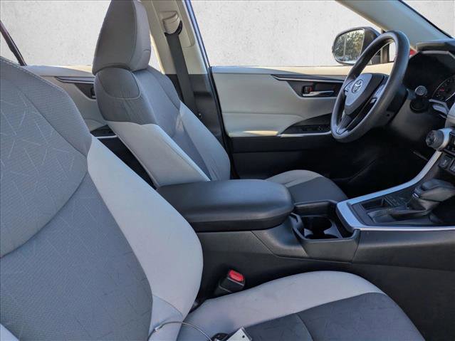 Used 2019 Toyota RAV4 XLE image 21