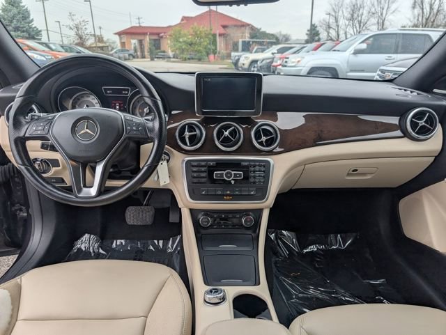 Used 2014 Mercedes-Benz CLA 250 image 10