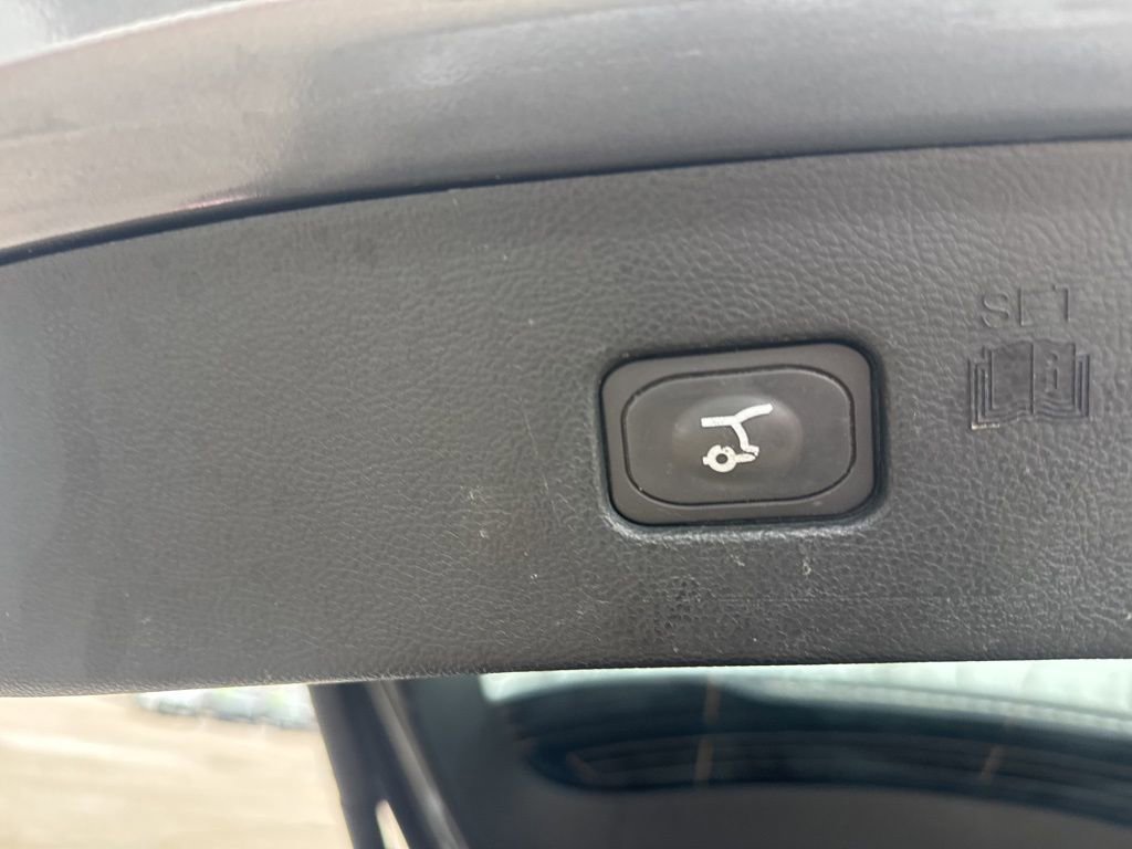 Used 2022 Ford Edge SEL w/ Convenience Package image 21