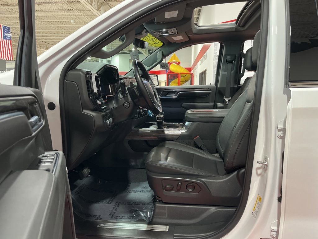 Certified 2022 Chevrolet Silverado 1500 LTZ w/ LTZ Premium Package image 10