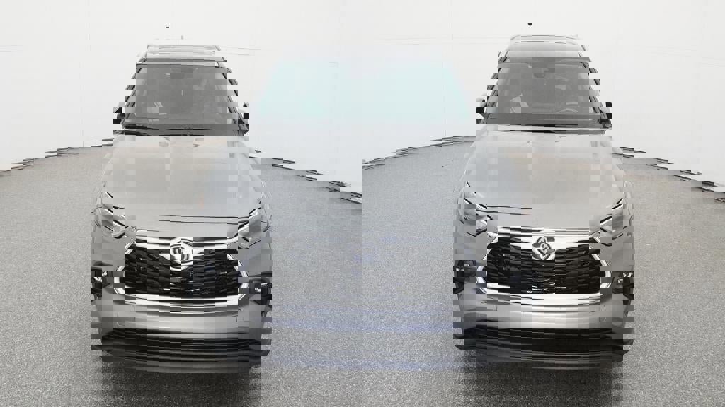 New 2026 Toyota Highlander XLE image 15