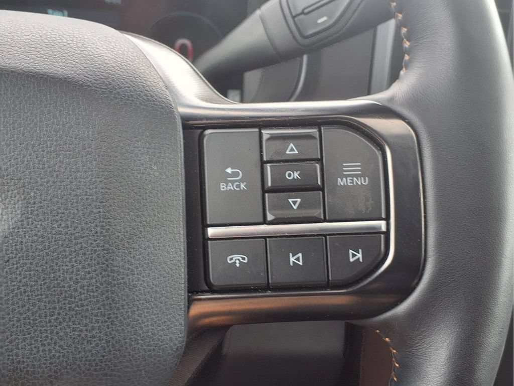 Used 2023 Ford F350 Platinum w/ Tremor Off-Road Package AWD/4WD image 15