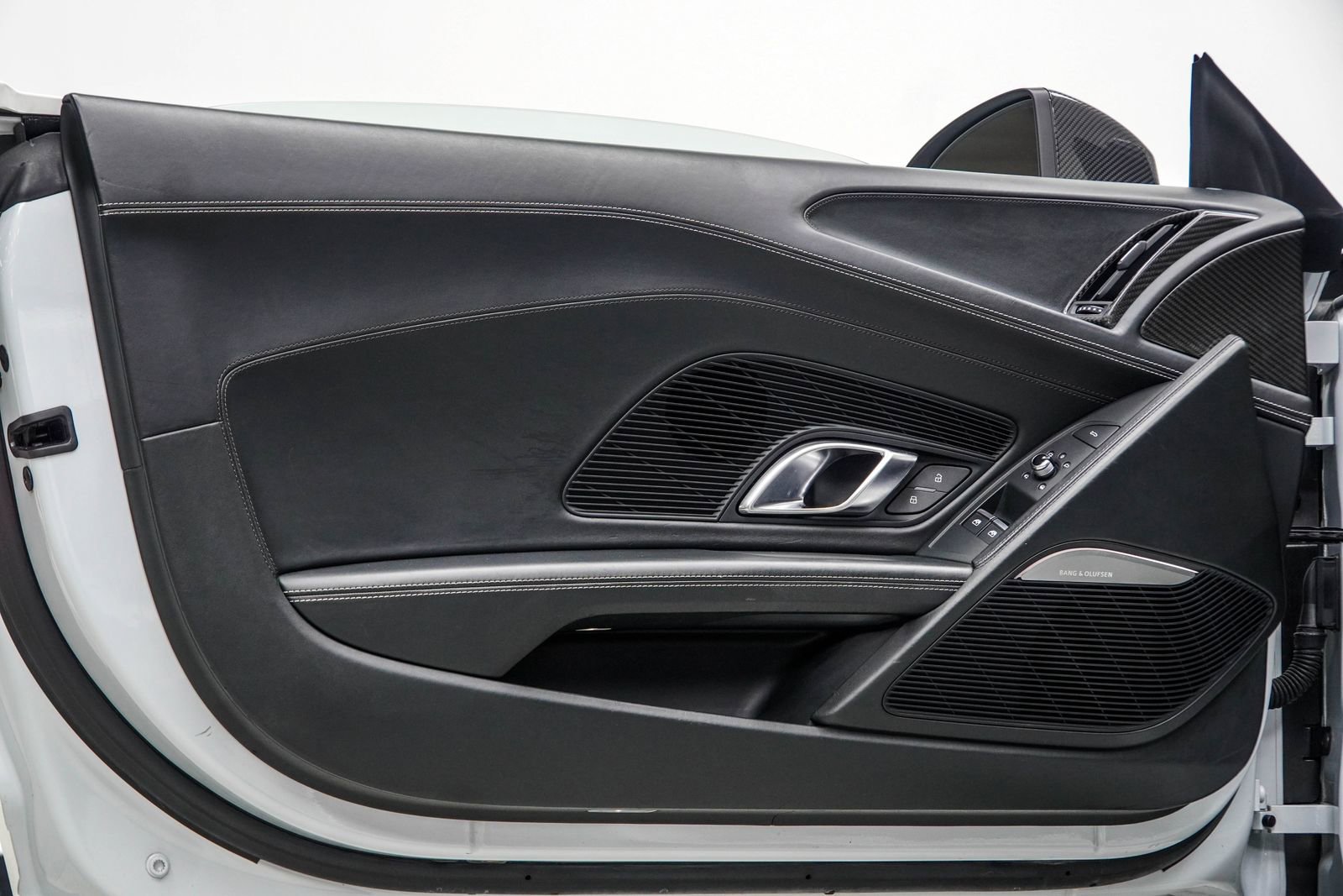 Used 2018 Audi R8 V10 AWD/4WD image 43